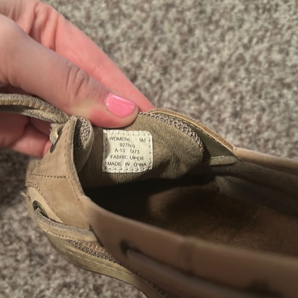 Sperry Women’s Tan Boat Shoes - Picture 2 of 5